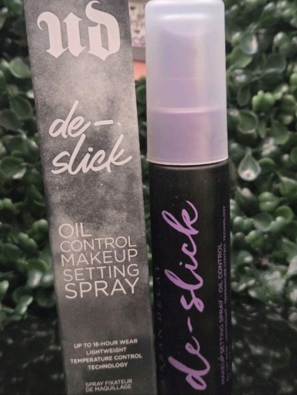 NIB Urban Decay De-Slick Oil Control Setting Spray – 1.0 oz Travel Size